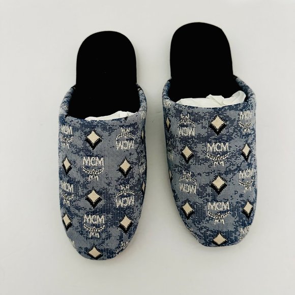 COPY - NEW IN BOX MCM SIGNATURE MONOGRAM PRINT SLIPPERS MEDIUM $285 main image 6